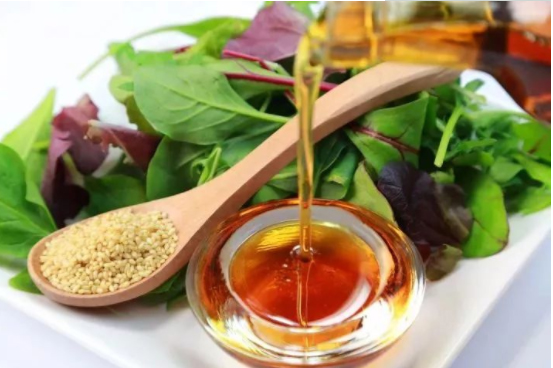 香油這些妙用你知道多少？別只拿來拌菜用！